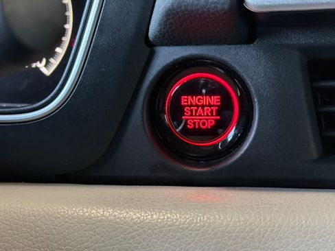 Used 2024 Honda Pilot EX-L image 25