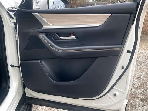 Used 2024 MAZDA CX-90 3.3 Turbo w/ Premium Package image 22