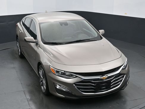Used 2024 Chevrolet Malibu LT image 34