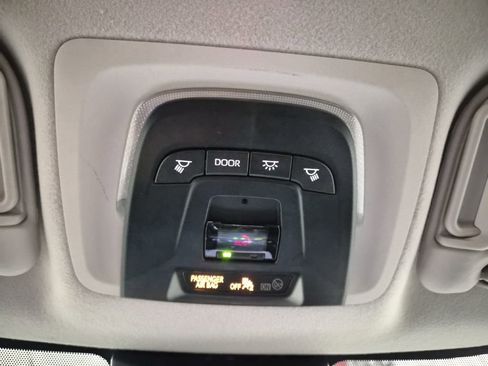 Used 2023 Toyota Corolla LE image 32