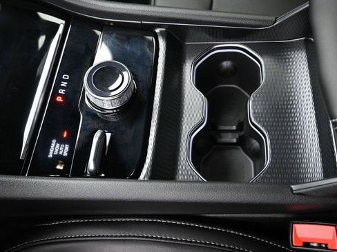 New 2025 Jeep Grand Cherokee L Limited image 16