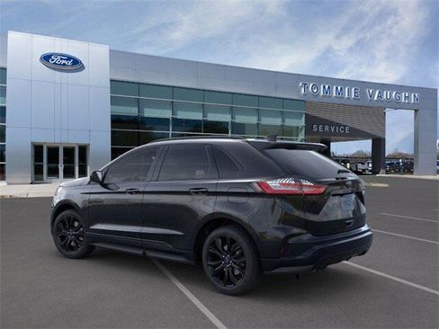 New 2024 Ford Edge SE w/ Black Appearance Package image 4