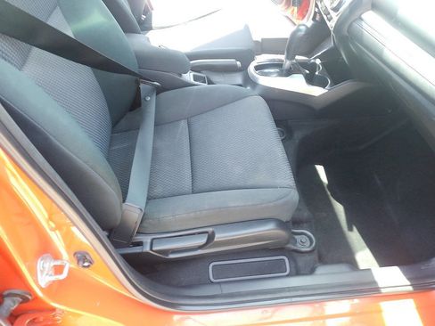 Used 2018 Honda Fit LX image 17