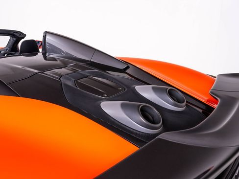 Used 2020 McLaren 600LT Spider image 19