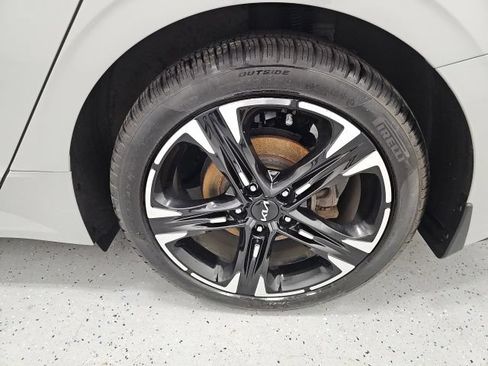 Used 2022 Kia K5 GT-Line AWD/4WD image 10