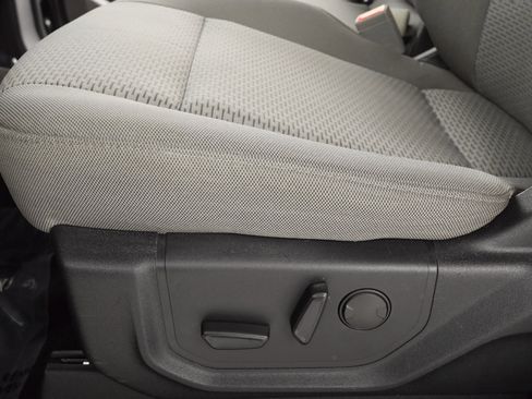 Used 2019 Ford F150 XLT w/ Equipment Group 302A Luxury image 19