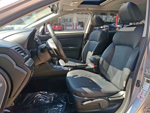 Used 2014 Subaru Crosstrek 2.0i Limited AWD/4WD image 13