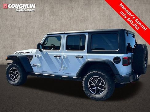 Used 2024 Jeep Wrangler Unlimited Rubicon w/ Convenience Group image 7