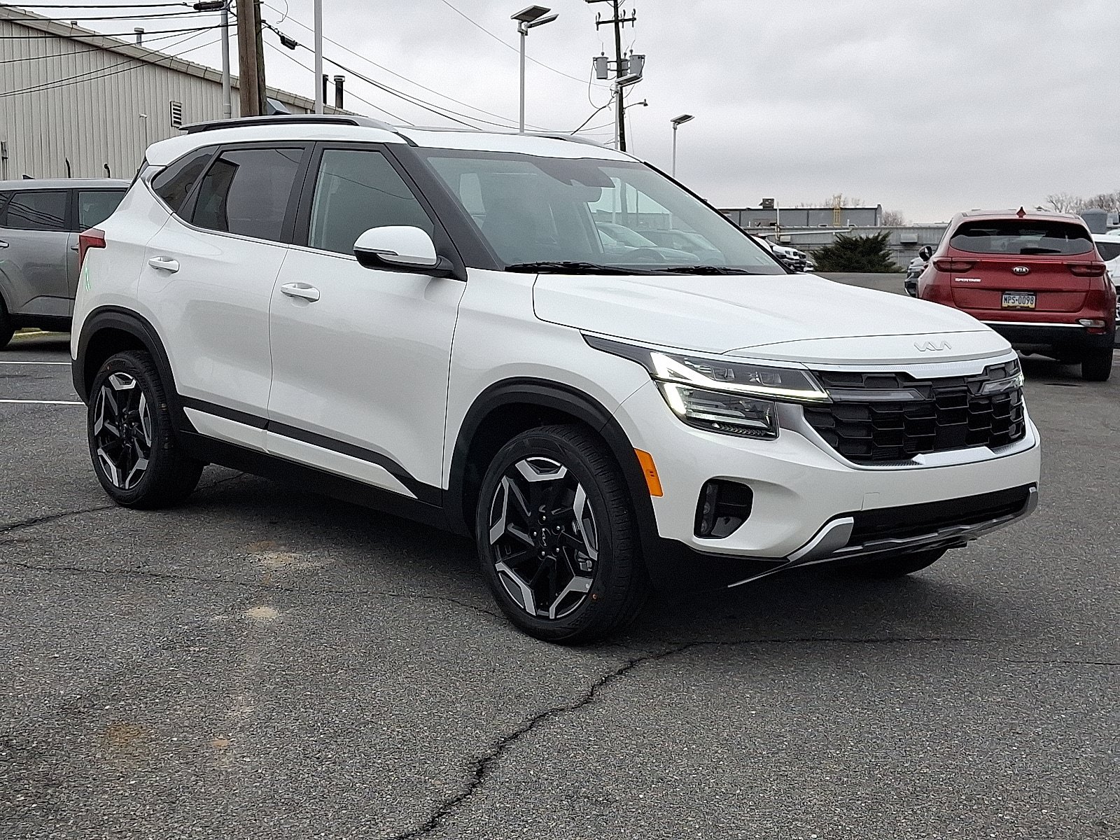 New 2026 Kia Seltos SX w/ SX Sunroof Package AWD/4WD image 2