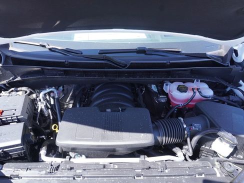 New 2026 GMC Yukon XL AT4 w/ AT4 Premium Plus Package image 7