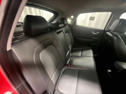 Used 2023 Hyundai Kona Limited image 16