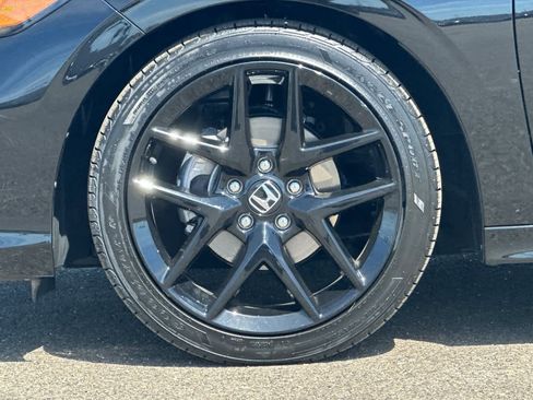 Certified 2025 Honda Civic Sport image 30