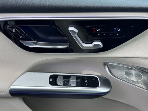 New 2026 Mercedes-Benz GLC 300 4MATIC image 23