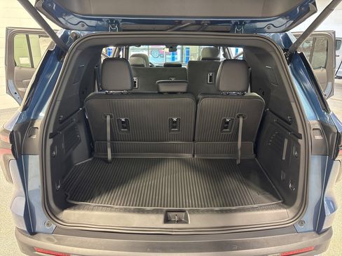 New 2026 Chevrolet Traverse LT w/ Sun and Wheel Package image 39