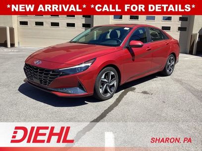 Used 2022 Hyundai Elantra SEL w/ Convenience + Premium Package