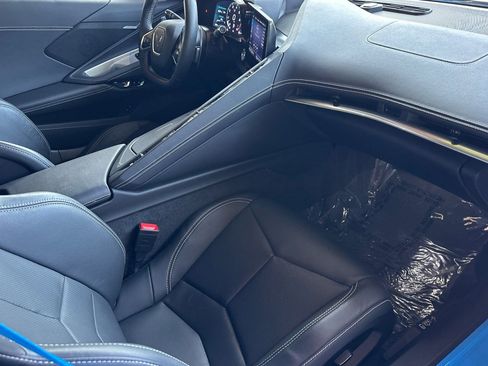 Certified 2023 Chevrolet Corvette Stingray Coupe w/ 1LT RWD image 16