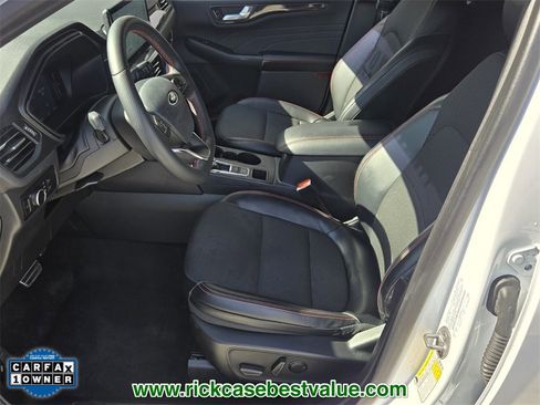 Used 2023 Ford Escape ST-Line w/ Tech Pack #1 image 11