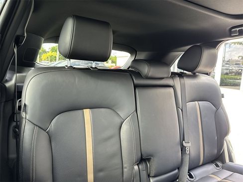 Used 2025 MAZDA CX-70 3.3 Turbo w/ Premium Plus Pkg image 48