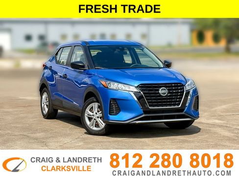 Used 2021 Nissan Kicks S FWD image 1