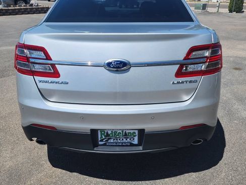 Used 2016 Ford Taurus Limited FWD image 5