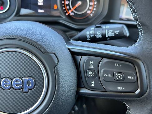 New 2026 Jeep Wrangler Unlimited Sport AWD/4WD image 21