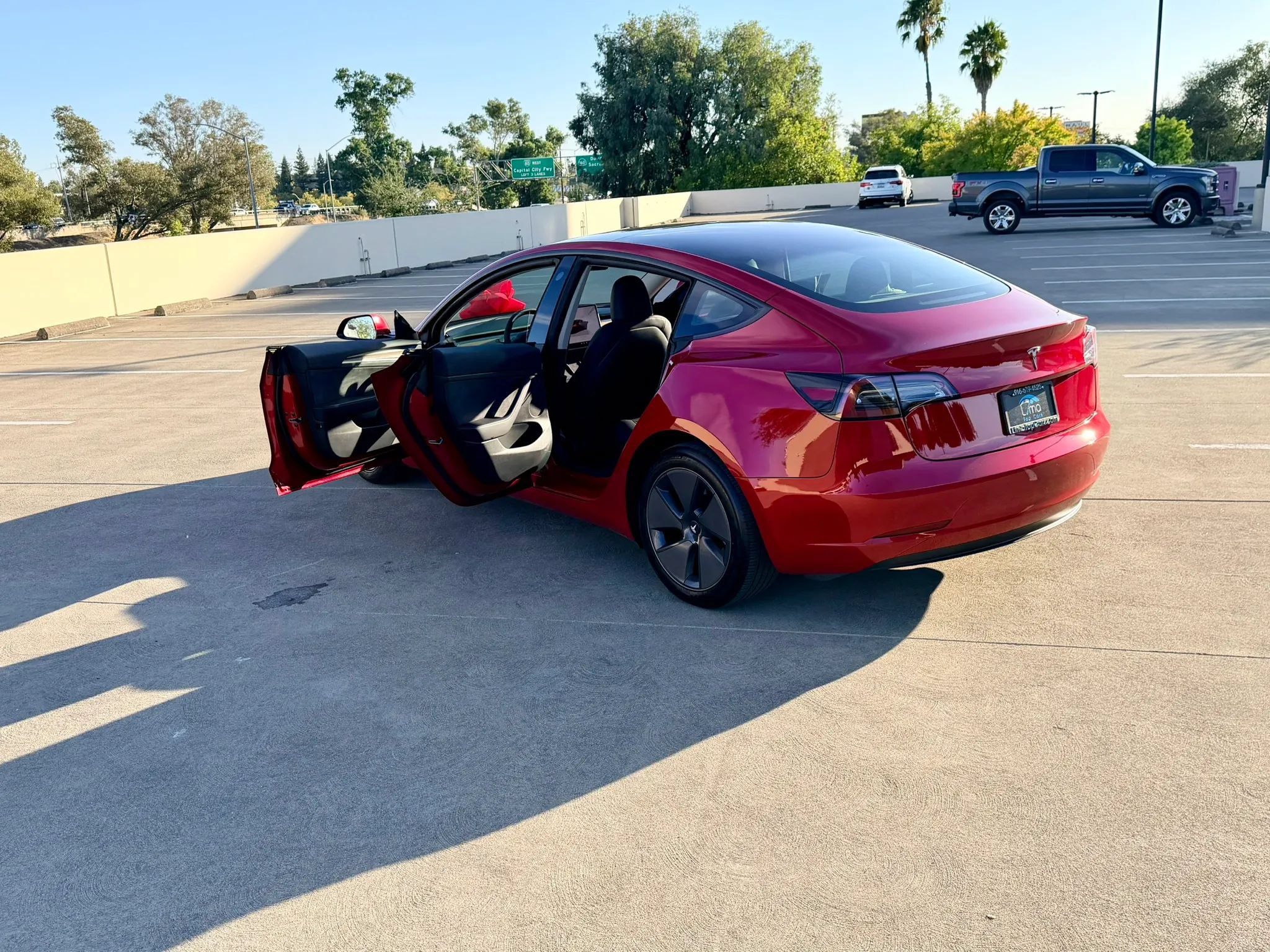 Used 2023 Tesla Model 3 Standard Range RWD image 37