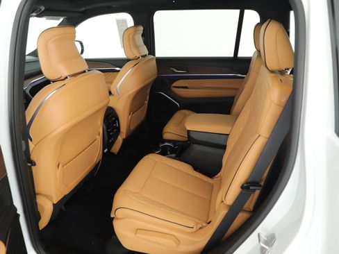 New 2025 Jeep Grand Cherokee L Summit image 21