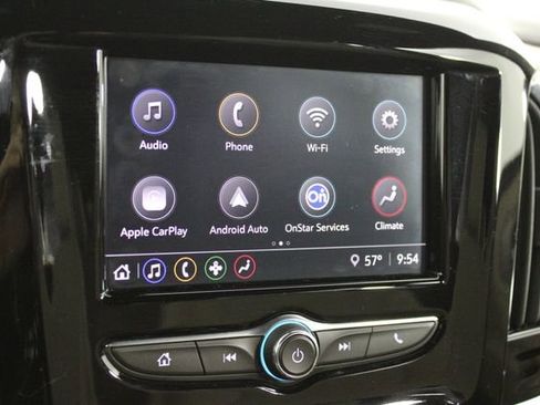 Used 2023 Chevrolet Traverse LS image 31