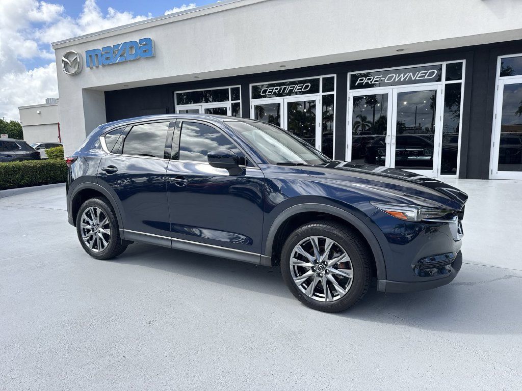Used 2021 MAZDA CX-5 Signature AWD/4WD image 6