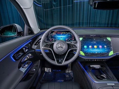 New 2025 Mercedes-Benz E 450 4MATIC All-Terrain Wagon image 15