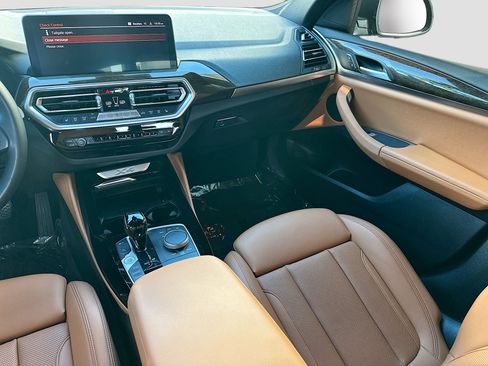 Certified 2023 BMW X4 xDrive30i w/ Premium Package image 24