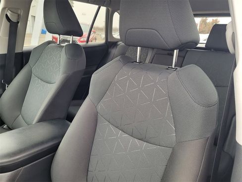 Used 2024 Toyota RAV4 XLE image 12
