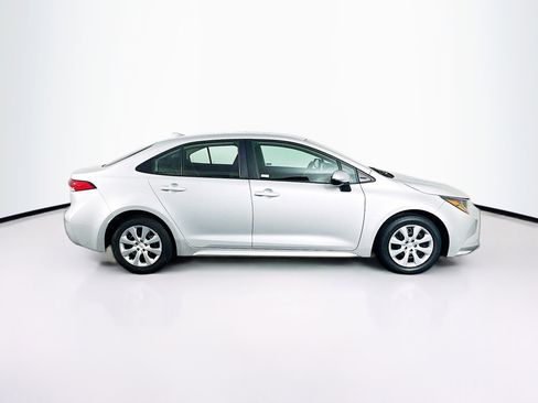 Used 2024 Toyota Corolla LE image 10