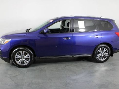 Certified 2020 Nissan Pathfinder S FWD image 14