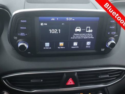 Used 2020 Hyundai Santa Fe SEL w/ Convenience + Premium Package FWD image 4