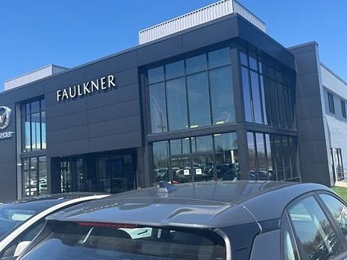 Used 2023 Hyundai Kona SE w/ Cargo Package image 9