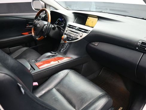 Used 2010 Lexus RX 450h AWD image 37