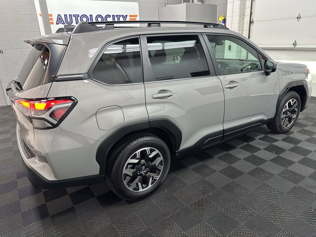 Used 2026 Subaru Forester Premium AWD/4WD image 11