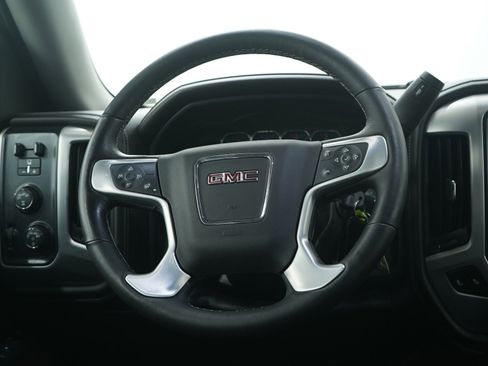 Used 2018 GMC Sierra 1500 SLT w/ SLT Premium Package image 18