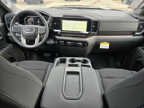 New 2026 GMC Sierra 1500 Elevation image 2