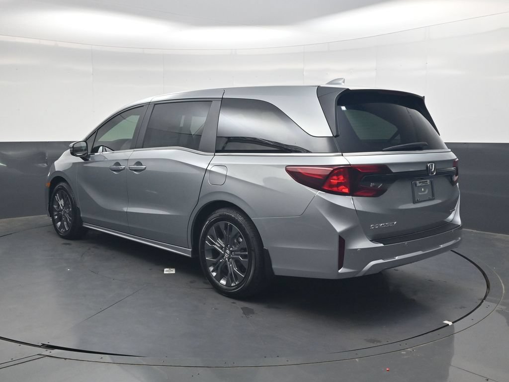 New 2027 Honda Odyssey Touring image 6