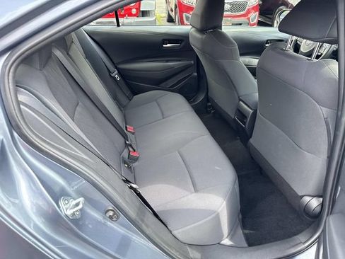Used 2020 Toyota Corolla LE FWD image 11