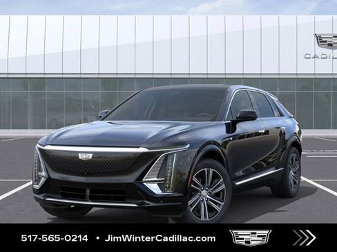 New 2026 Cadillac Lyriq Luxury w/ LPO, Floor Liner Package image 6