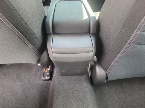 Used 2018 Honda Civic EX image 10