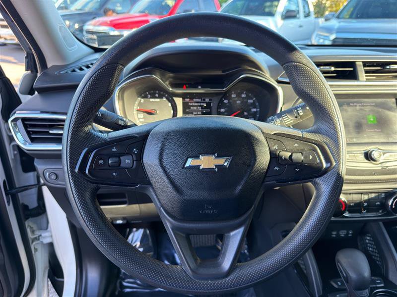 Used 2021 Chevrolet TrailBlazer LT AWD/4WD image 12