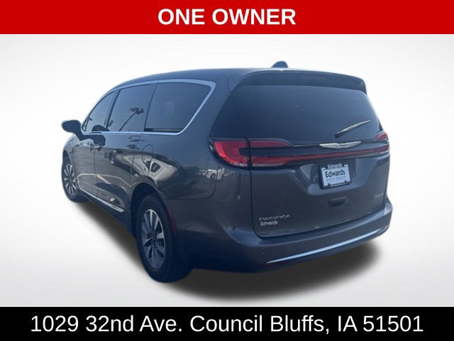 Used 2023 Chrysler Pacifica Limited FWD image 5