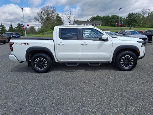 Used 2024 Nissan Frontier PRO-4X w/ Off-Road Protection Package AWD/4WD image 7