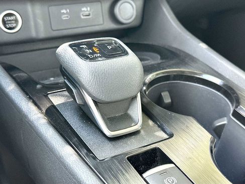 Used 2023 Nissan Rogue SV image 21