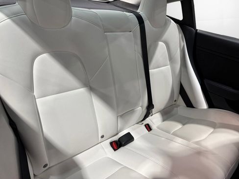 Used 2022 Tesla Model 3 Long Range image 20