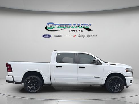 Used 2025 RAM 1500 Big Horn AWD/4WD image 8
